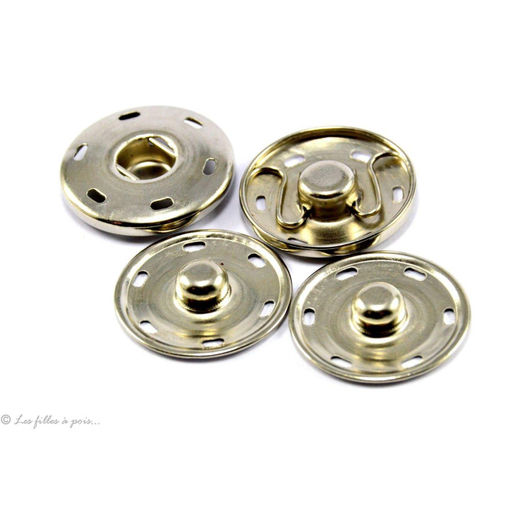 Bouton pression à coudre 15 et 17 mm