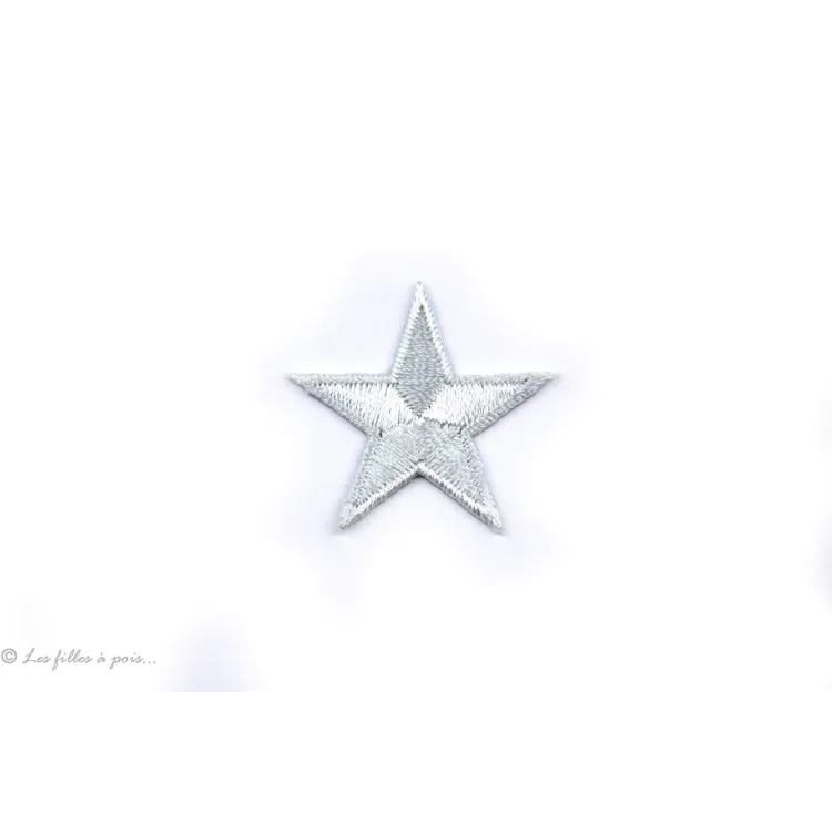 Crachá com estrela - para passar a ferro Tissus et mercerie créative – Nos sélections sans marque - 8 Crachá com estrela - para passar a ferro Tissus et mercerie créative – Nos sélections sans marque - 8