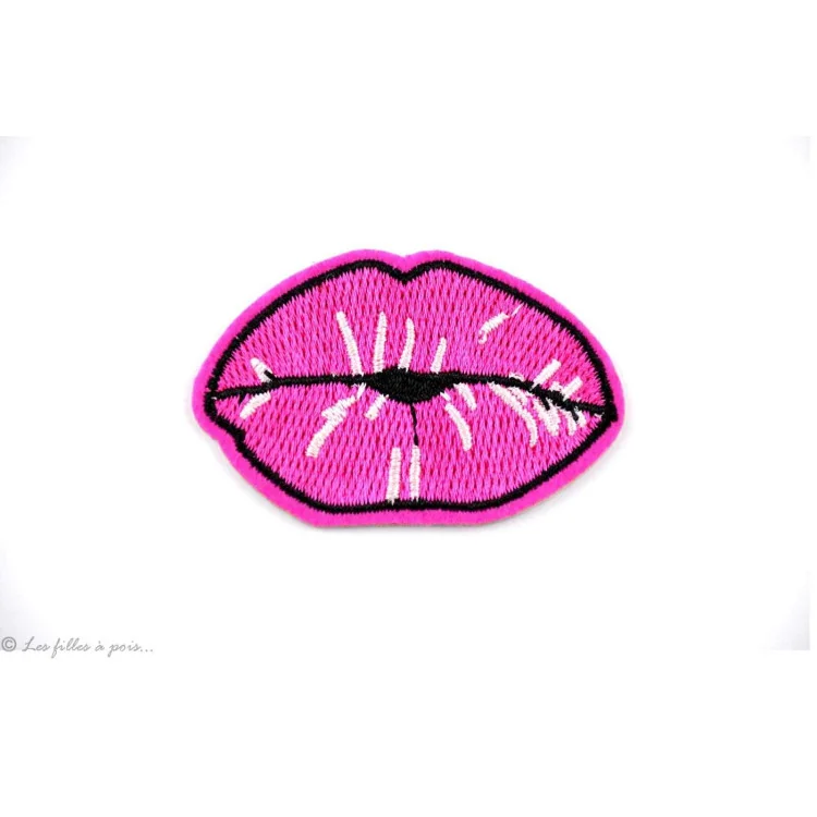 Ecusson bouche pulpeuse - Thermocollant Tissus et mercerie créative – Nos sélections sans marque - 2