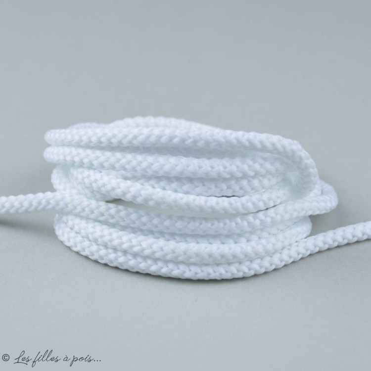 Cordão de poliéster - 4/5 mm Autres marques - Tissus et mercerie - 3 Cordão de poliéster - 4/5 mm Autres marques - Tissus et mercerie - 3