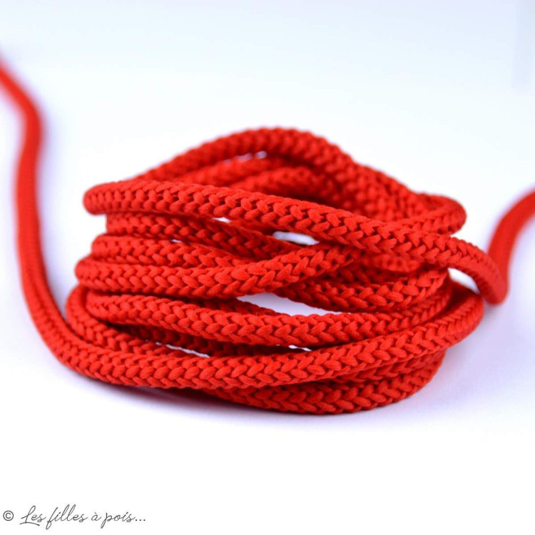 Cordão de poliéster - 4/5 mm Autres marques - Tissus et mercerie - 8 Cordão de poliéster - 4/5 mm Autres marques - Tissus et mercerie - 8