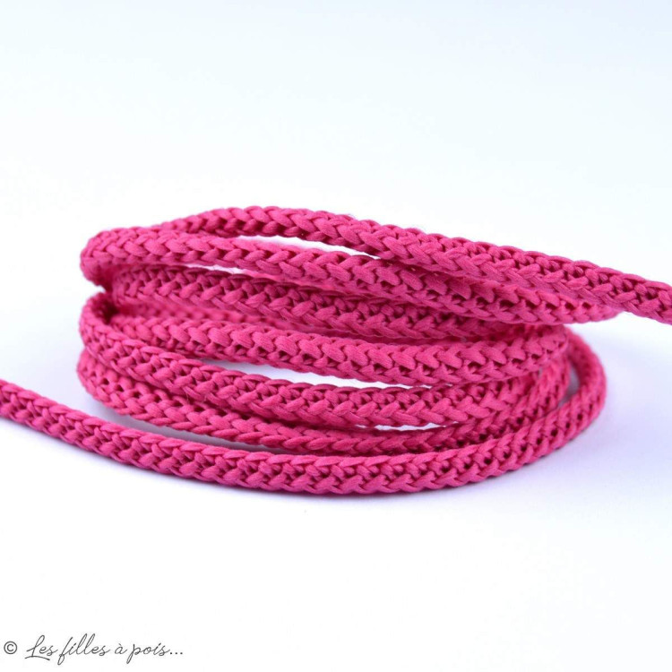 Cordon plat polyester - 4/5mm Autres marques - Tissus et mercerie - 13 Cordon plat polyester - 4/5mm Autres marques - Tissus et mercerie - 13