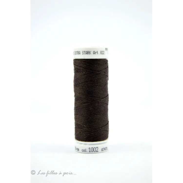 Linha de costura Mettler Extra-Stark - Castanha - 1002 Mettler : fils à coudre, broder et surjeter de qualité - 1 Linha de costura Mettler Extra-Stark - Castanha - 1002 Mettler : fils à coudre, broder et surjeter de qualité - 1