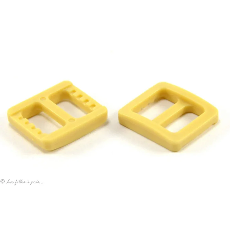 Boucles coulissantes de réglage en plastique pour sangle - 10mm - Lot de 2 Tissus et mercerie créative – Nos sélections sans mar Boucles coulissantes de réglage en plastique pour sangle - 10mm - Lot de 2 Tissus et mercerie créative – Nos sélections sans mar