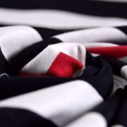 Coupon tissu jersey coton motif rayures - Noir, rouge et blanc - 100cm Autres marques - 3
