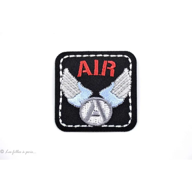 Patch AIR com asas - Preto e branco - Engomar Tissus et mercerie créative – Nos sélections sans marque - 1 Patch AIR com asas - Preto e branco - Engomar Tissus et mercerie créative – Nos sélections sans marque - 1