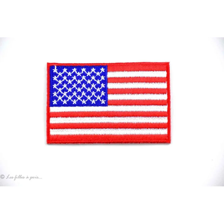 Écusson drapeau américain - Rouge et bleu - Thermocollant Tissus et mercerie créative – Nos sélections sans marque - 1 Écusson drapeau américain - Rouge et bleu - Thermocollant Tissus et mercerie créative – Nos sélections sans marque - 1