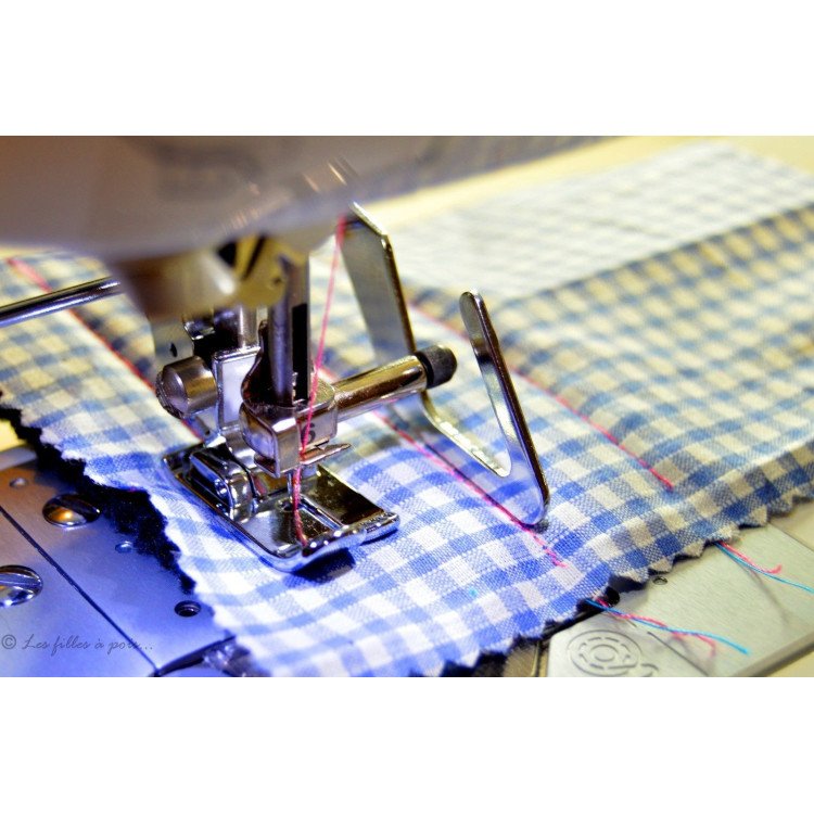 Guía de máquinas de coser - universal quilting Autres marques - Tissus et mercerie - 1 Guía de máquinas de coser - universal quilting Autres marques - Tissus et mercerie - 1