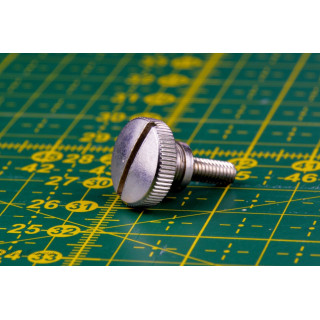 Vis de fixation de support pied de biche moletée machine à coudre Autres marques - Tissus et mercerie - 1