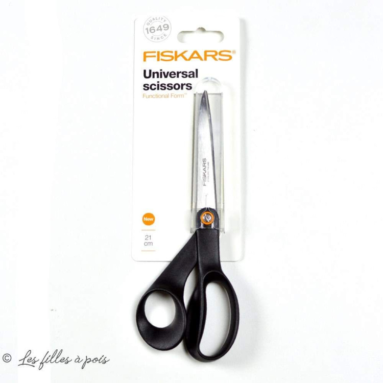 Tesoura universal clássica Fiskars ® - 21cm Fiskars ® - 9 Tesoura universal clássica Fiskars ® - 21cm Fiskars ® - 9