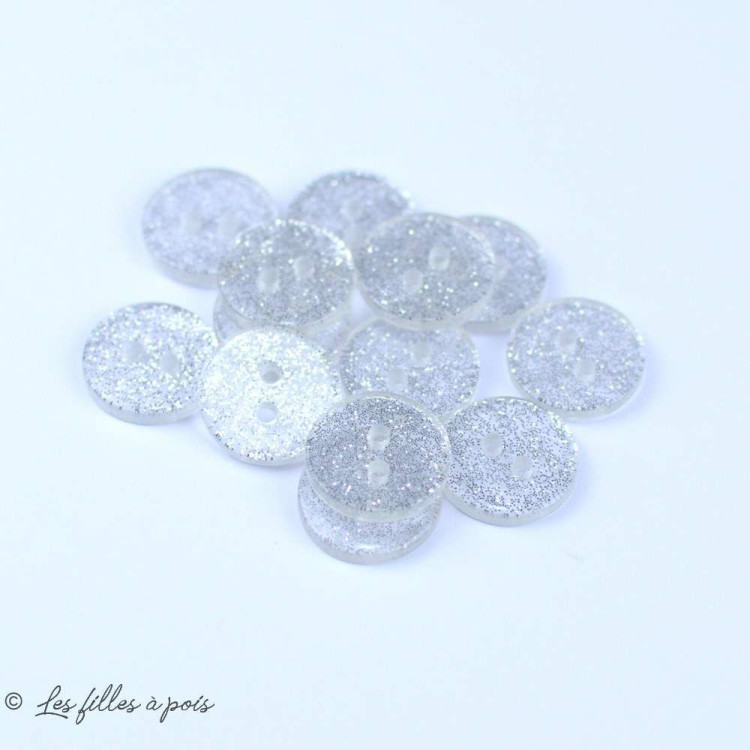 Bouton résine pailleté - Rond - 15mm Autres marques - Tissus et mercerie - 3 Bouton résine pailleté - Rond - 15mm Autres marques - Tissus et mercerie - 3
