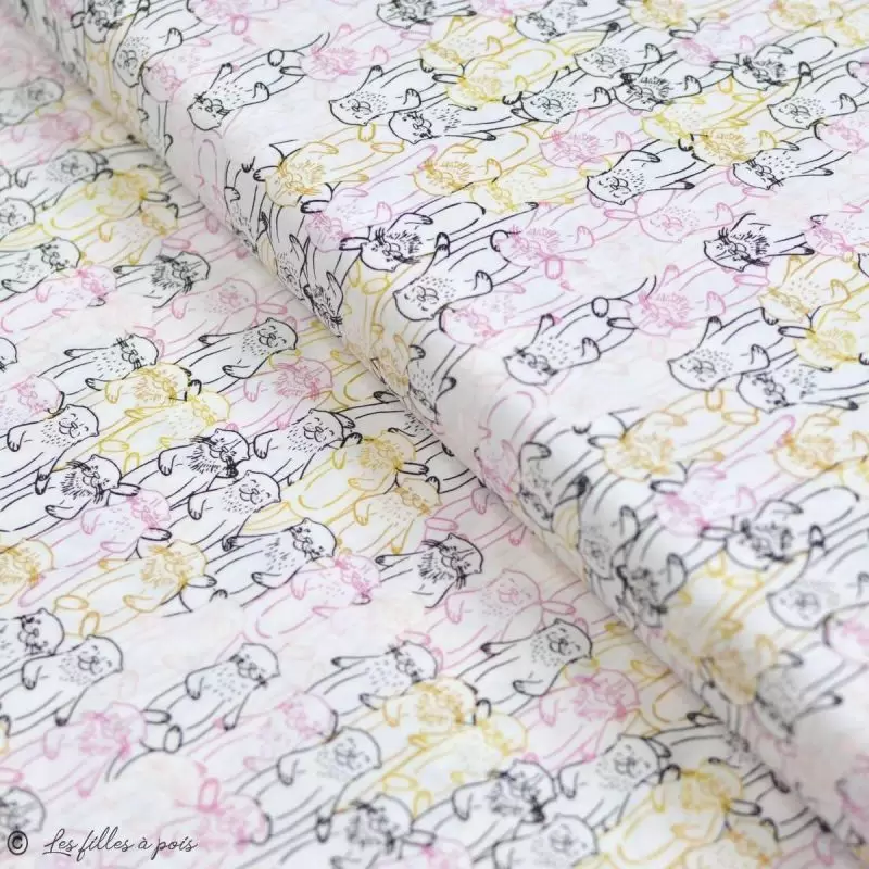 Tissu coton motif loutres "Capsules Pines Lullaby" - Blanc, ocre, rose et bleu - Oekotex ® - AGF ® Art Gallery Fabrics ® - Tissu