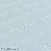 Tissu coton Broderie anglaise motif texturé - Blanc cassé Autres marques - Tissus et mercerie - 2
