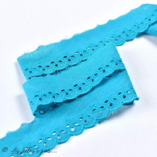 Broderie anglaise coton petites fleurs - 30mm  - 8