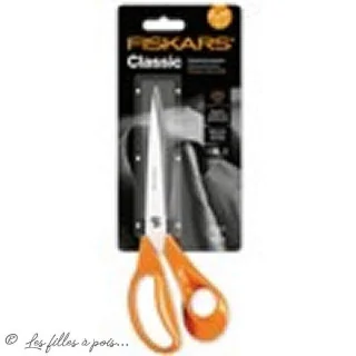 Ciseaux Fiskars Classic universels – 25 cm – Lames inox – Fabrication finlandaise Fiskars : ciseaux couture, cutters rotatifs et