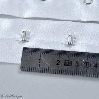 Agrafes sur bande satin – 20 mm – Blanc ou noir – Vendues au mètre Tissus et mercerie créative – Nos sélections sans marque - 3