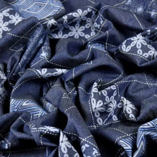 Coupon de tissu coton denim motif losange "Denim Prints" - Bleu jean - 80cm - Oekotex - AGF Art Gallery Fabrics : tissus prem