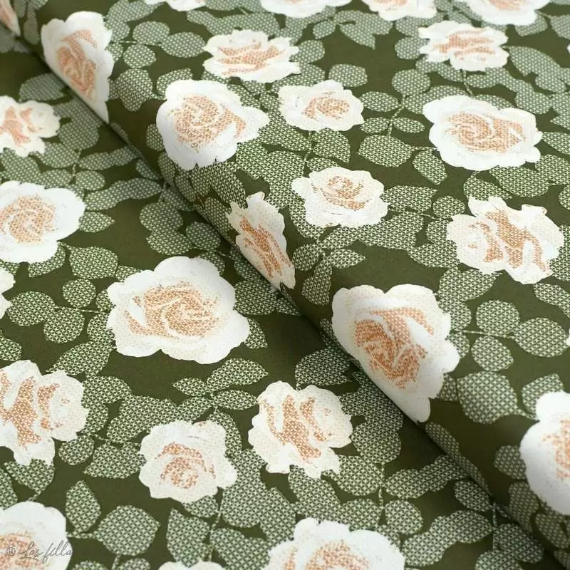 Tissu coton motif roses "Her et History" - Vert kaki - Oekotex ® - AGF ® Art Gallery Fabrics ® - Tissus - 1