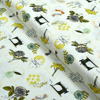 Tissu popeline de coton motif MAC et couture "Her et History" - Ecru et vert - Oekotex ® - AGF ® Art Gallery Fabrics ® - Tissus 