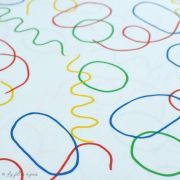 Tissu coton motif dessin "Sisu" - Blanc, jaune, vert rouge et bleu - AGF ® Art Gallery Fabrics ® - Tissus - 4