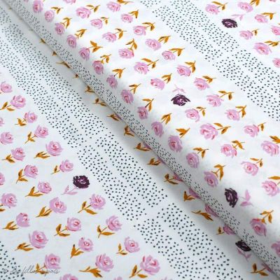 Tissu popeline de coton motif pois et fleurs "Mayfair" de Amy Sinibaldi - Rose - Oekotex - AGF ® Art Gallery Fabrics ® - Tissus 