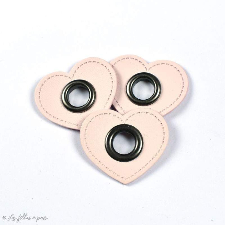 Ojal de cuero de imitación en forma de corazón - Juego de 2 - 8mm Autres marques - Tissus et mercerie - 7 Ojal de cuero de imitación en forma de corazón - Juego de 2 - 8mm Autres marques - Tissus et mercerie - 7