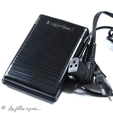 Pédale rhéostat électrique de machine à coudre SINGER Singer ® - Machines à coudre, à broder et à surjeter - 1