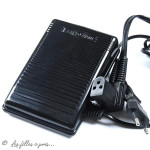 Pédale rhéostat électrique de machine à coudre SINGER Singer ® - Machines à coudre, à broder et à surjeter - 1