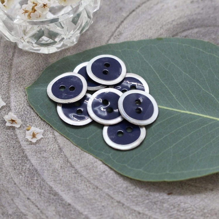 DESTOCK Bouton halo - Midnight - Atelier brunette - Lot de 10 Atelier BRUNETTE ® - Tissus et mercerie - 1 DESTOCK Bouton halo - Midnight - Atelier brunette - Lot de 10 Atelier BRUNETTE ® - Tissus et mercerie - 1