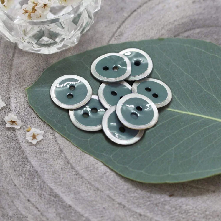 DESTOCK Bouton halo - Cactus - Atelier brunette - Lot de 10 Atelier Brunette : tissus élégants et modernes - 1 DESTOCK Bouton halo - Cactus - Atelier brunette - Lot de 10 Atelier Brunette : tissus élégants et modernes - 1