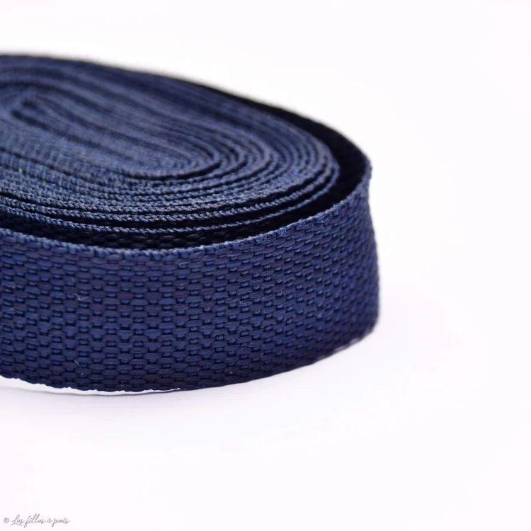 Sangle polypropylène – 25 mm ou 30 mm – Plusieurs coloris – Au mètre Tissus et mercerie créative – Nos sélections sans marque - 