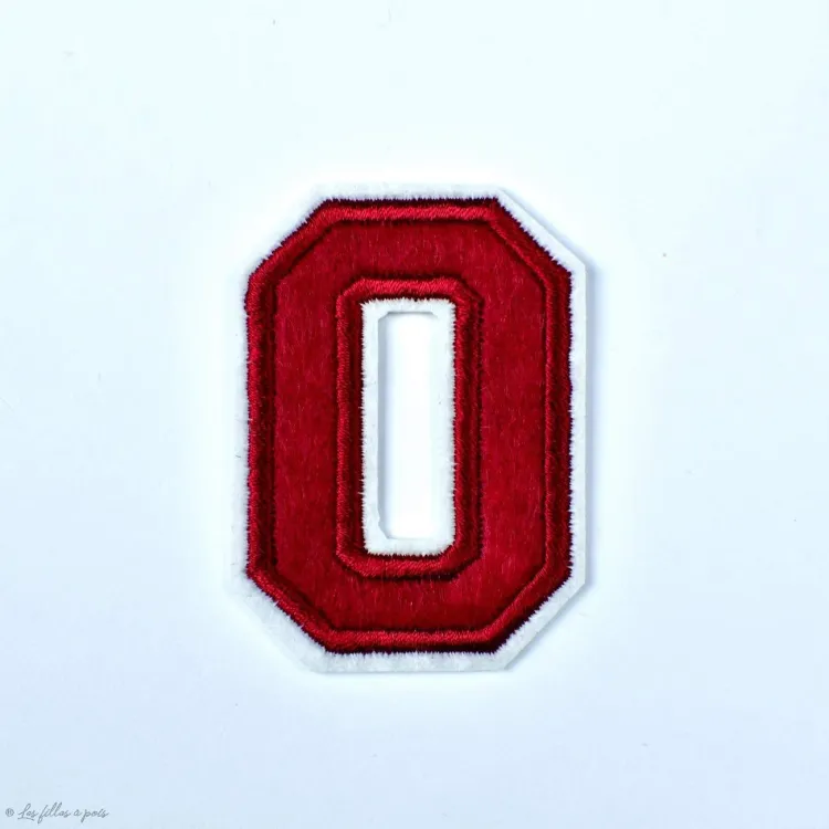 Crachá com números - vermelho - para passar a ferro Tissus et mercerie créative – Nos sélections sans marque - 1 Crachá com números - vermelho - para passar a ferro Tissus et mercerie créative – Nos sélections sans marque - 1
