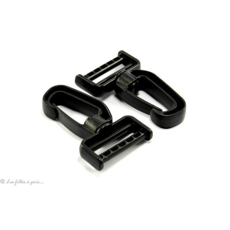 Mousquetons pivotants avec dé en plastique - Noir - 32mm - Lot de 2 Autres marques - Tissus et mercerie - 1 Mousquetons pivotants avec dé en plastique - Noir - 32mm - Lot de 2 Autres marques - Tissus et mercerie - 1