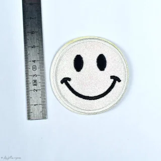 Écusson brodé smiley glitter - Thermocollant Tissus et mercerie créative – Nos sélections sans marque - 8