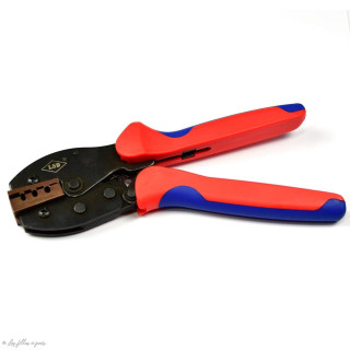 Pince à sertir pour fins de cordons et lacets Sélection Les Filles à Pois - Mercerie et Tissus - 1
