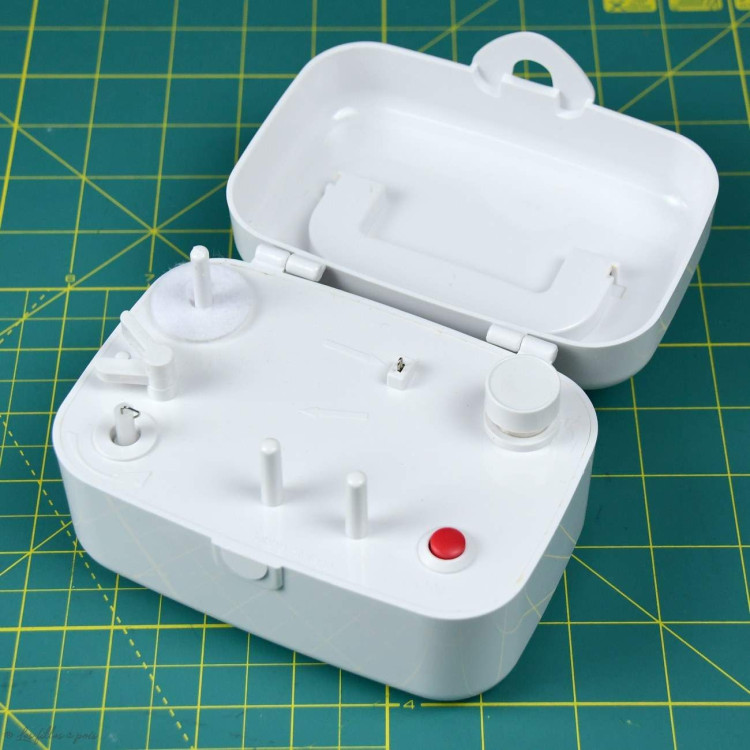 Bobineur de canettes rapide sans fil Simplicity ® Simplicity - 1 Bobineur de canettes rapide sans fil Simplicity ® Simplicity - 1