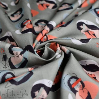 Coupon de tissu popeline de coton motif visages femmes "Sisters A" - Vert et terracotta - 220cm - Les Filles à Pois Les Filles à