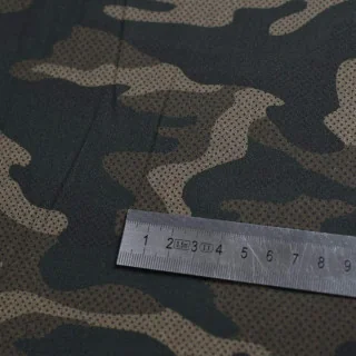 Coupon de tissu popeline de coton motif camouflage plumetis "Grumman" - Tons verts - 230cm - Les Filles à Pois Les Filles à Pois