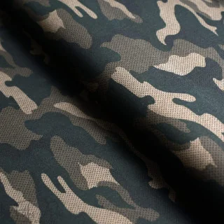 Coupon de tissu popeline de coton motif camouflage plumetis "Grumman" - Tons verts - 230cm - Les Filles à Pois Les Filles à Pois