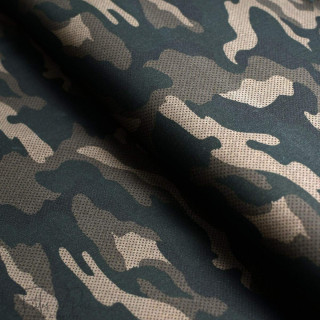 Tissu popeline de coton motif camouflage plumetis collection "Grumman" - Tons verts - Les Filles à Pois ® - Oeko-Tex ® Les Fille