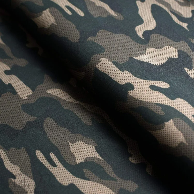 Coupon de tissu popeline de coton motif camouflage plumetis "Grumman" - Tons verts - 230cm - Les Filles à Pois Les Filles à Pois Coupon de tissu popeline de coton motif camouflage plumetis "Grumman" - Tons verts - 230cm - Les Filles à Pois Les Filles à Pois