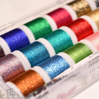 Coffret 18 fils métalliques Supertwist – Madeira – 200 m – Broderie haute couture Madeira : fils à broder de qualité supérieure 