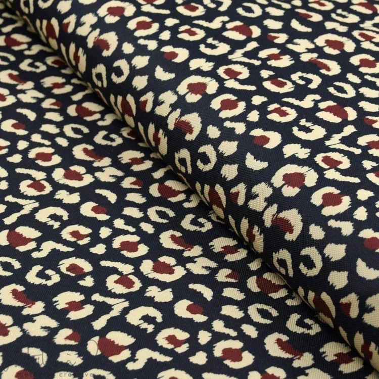 Tissu imperméable motif léopard baroque "Klass" - Bleu foncé, terracotta et écru - Les Filles à Pois Les Filles à Pois - Design 