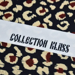 Tissu imperméable motif léopard baroque "Klass" - Bleu foncé, terracotta et écru - Les Filles à Pois Les Filles à Pois - Design 