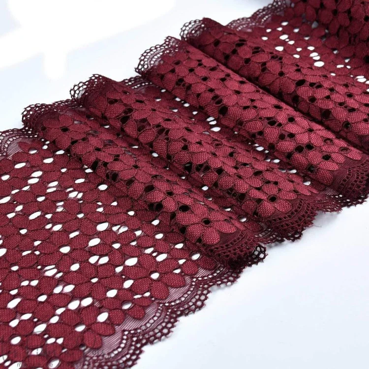 Dentelle douce et extensible - 18cm Tissus et mercerie créative – Nos sélections sans marque - 12 Dentelle douce et extensible - 18cm Tissus et mercerie créative – Nos sélections sans marque - 12