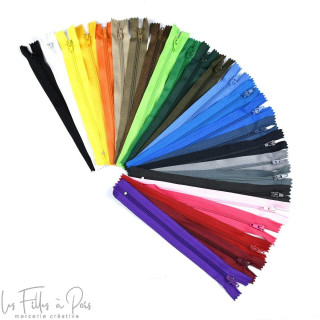 Lot de 125 fermetures à glissière nylon non séparables - 18cm - Multicolore Autres marques - Tissus et mercerie - 1