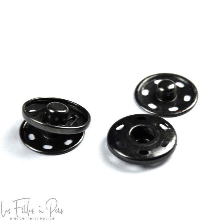 Bouton pression à coudre en métal Autres marques - Tissus et mercerie - 4 Bouton pression à coudre en métal Autres marques - Tissus et mercerie - 4