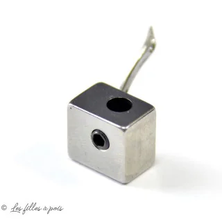 Boucleur supérieur pour surjeteuse PFAFF E-Element 1450 OL Pfaff : machines à coudre, surjeteuses Lidl et pièces détachées - 2