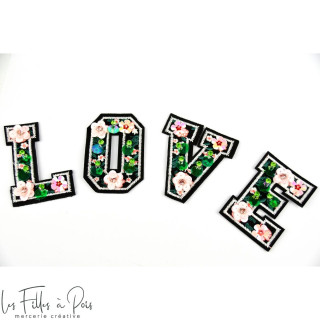 Écusson lettres LOVE - Tons vert et rose - Thermocollant Autres marques - Tissus et mercerie - 7