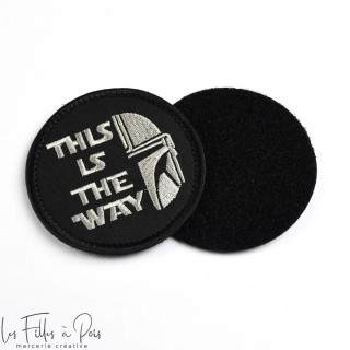 Ecusson velcro "This is the way" - Noir et blanc - scratch Autres marques - Tissus et mercerie - 1